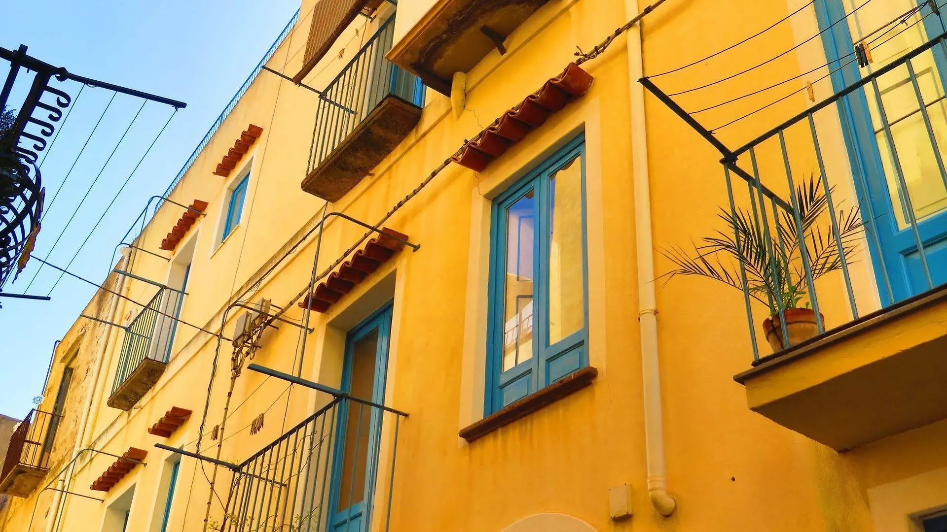 Casa Vittorio B&B Липари