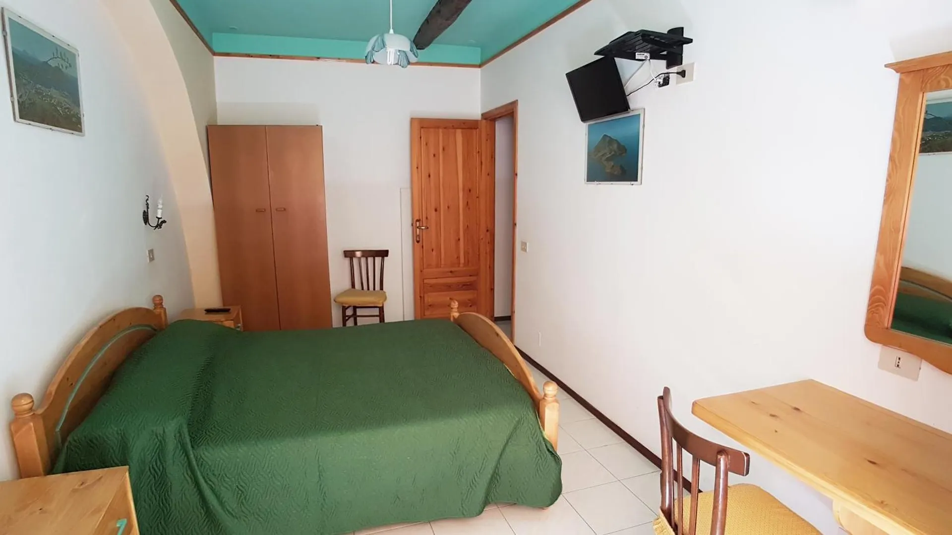 Hotel Casa Vittorio à Lipari  3*, Lipari (Isola Lipari)