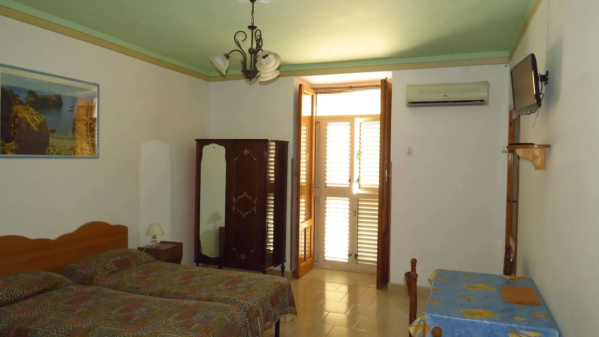 Hotel Casa Vittorio à Lipari  Maison d'hôtes